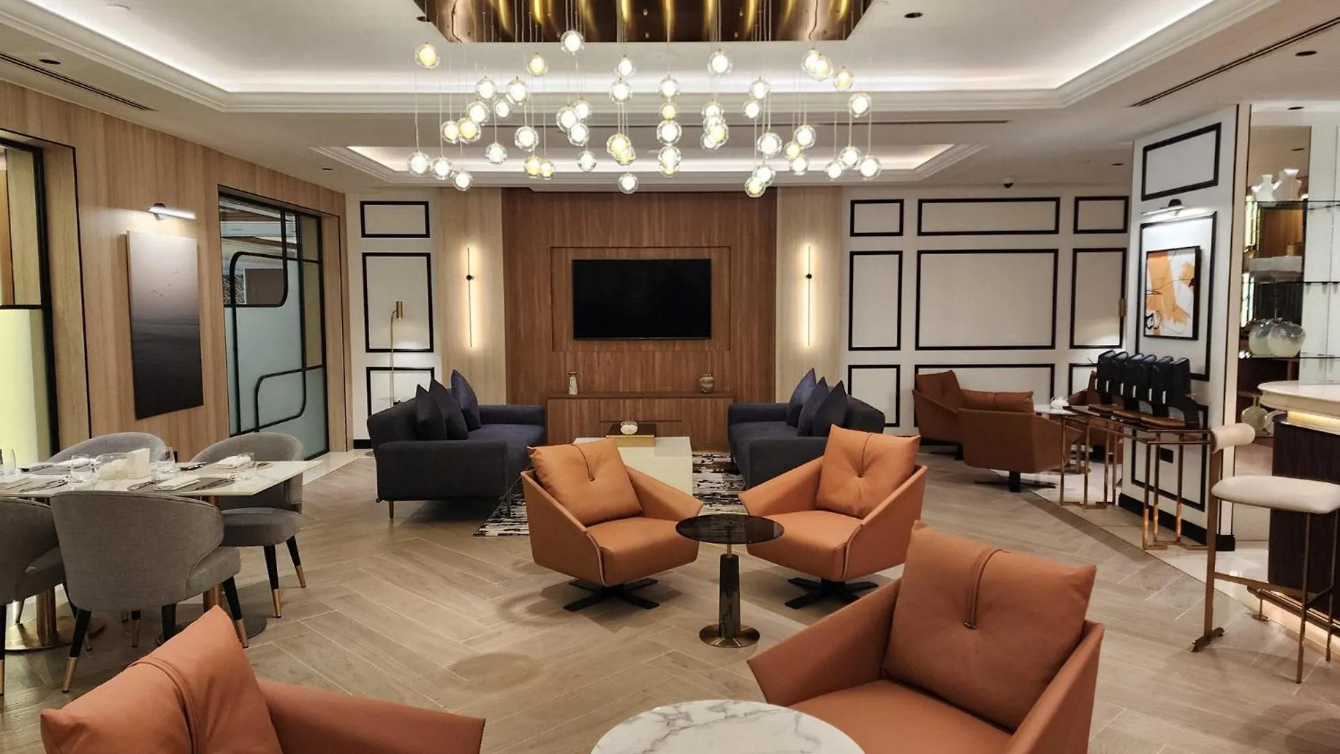 Crowne Plaza - Dubai Jumeirah By Ihg Hotel