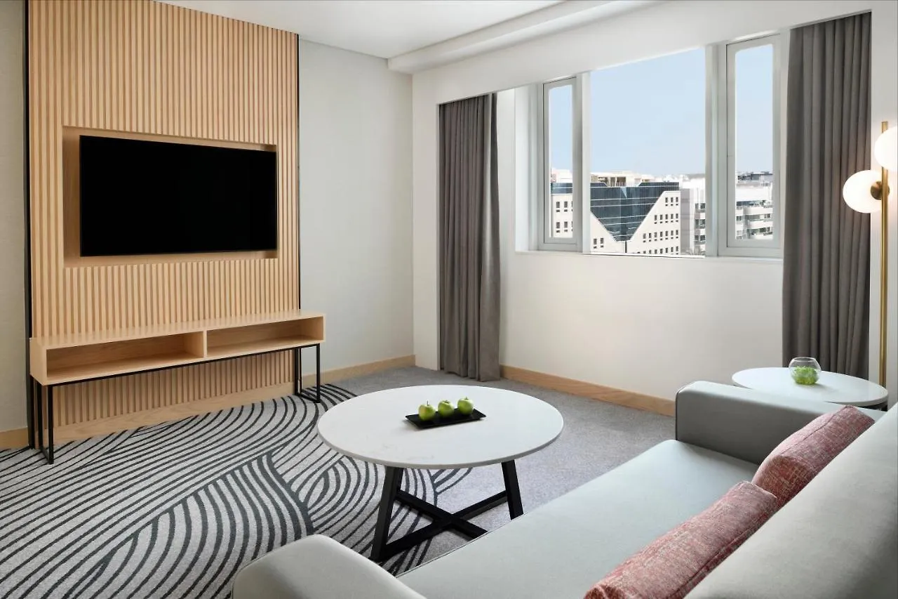 Hotel Crowne Plaza - Dubai Jumeirah By Ihg