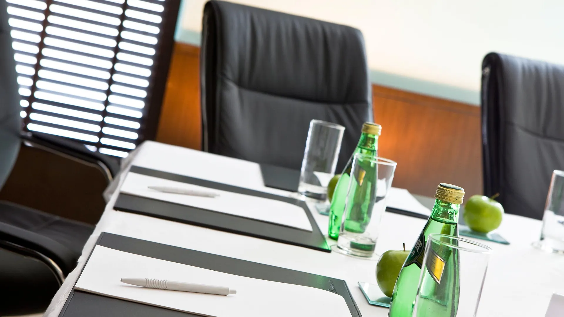Crowne Plaza - Dubai Jumeirah By Ihg