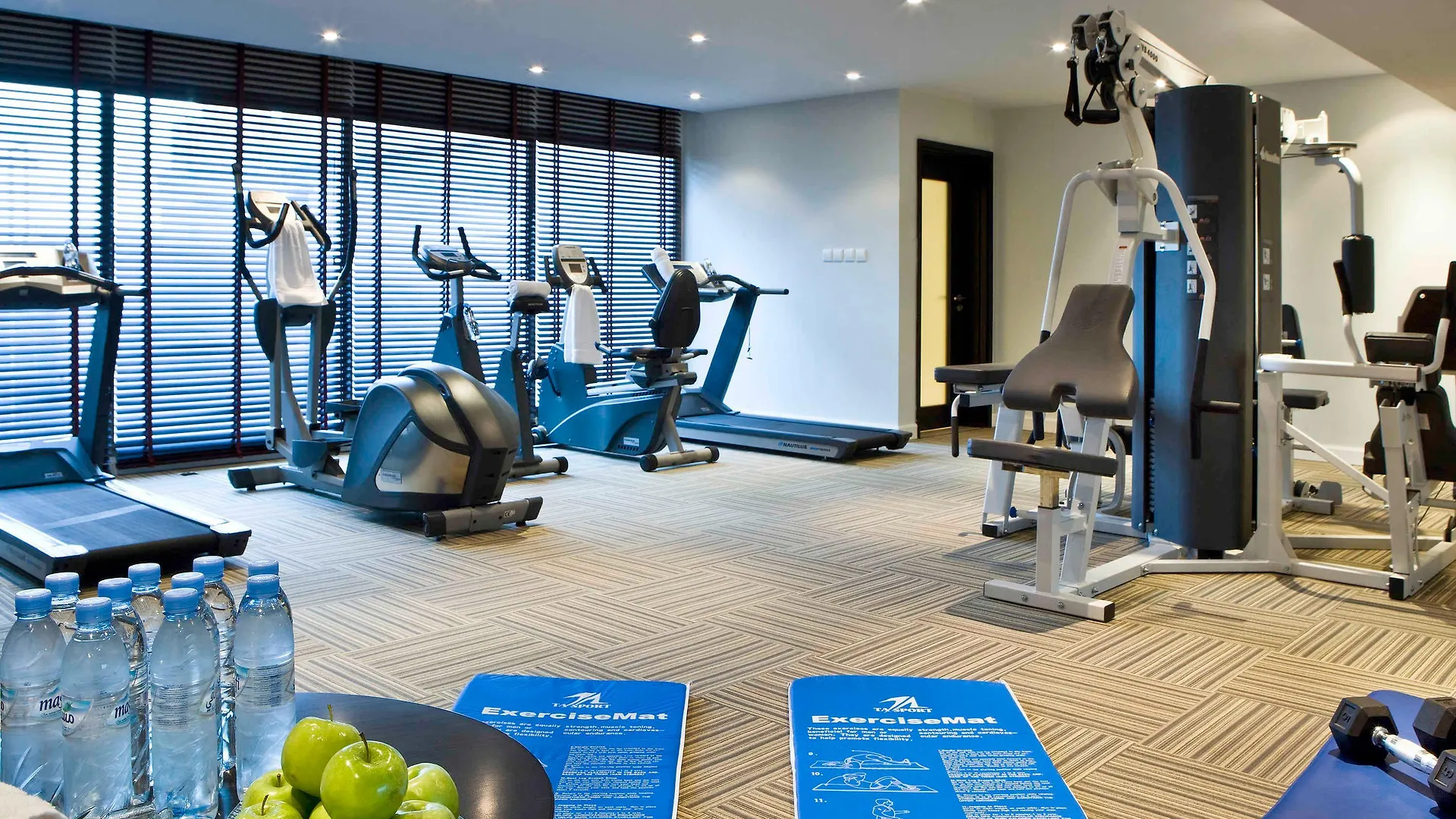 Crowne Plaza - Dubai Jumeirah By Ihg Hotel