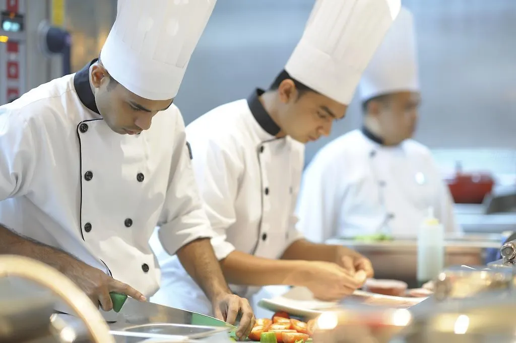 Crowne Plaza - Dubai Jumeirah By Ihg